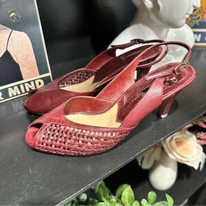 Vintage Etienne Aigner Woven Leather Heels – Made in Brazil, Size 7